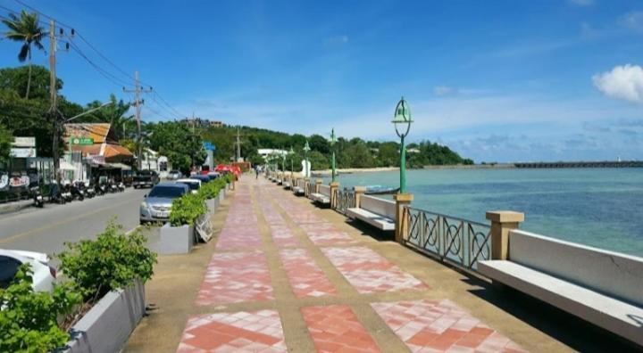 Panwa Beach Side Beachfront Phuket Exterior photo